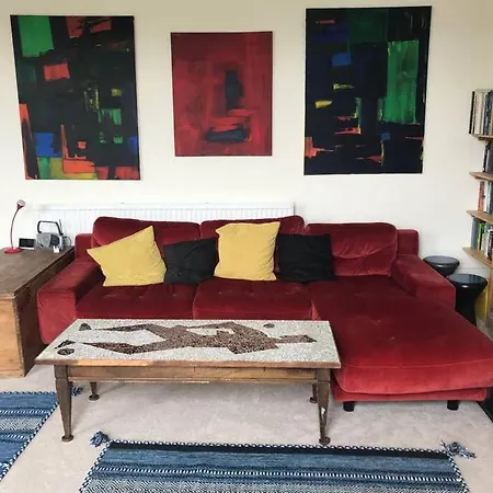 Stunning Arty Apartment In The Heart Of Clifton Bristol Exterior photo